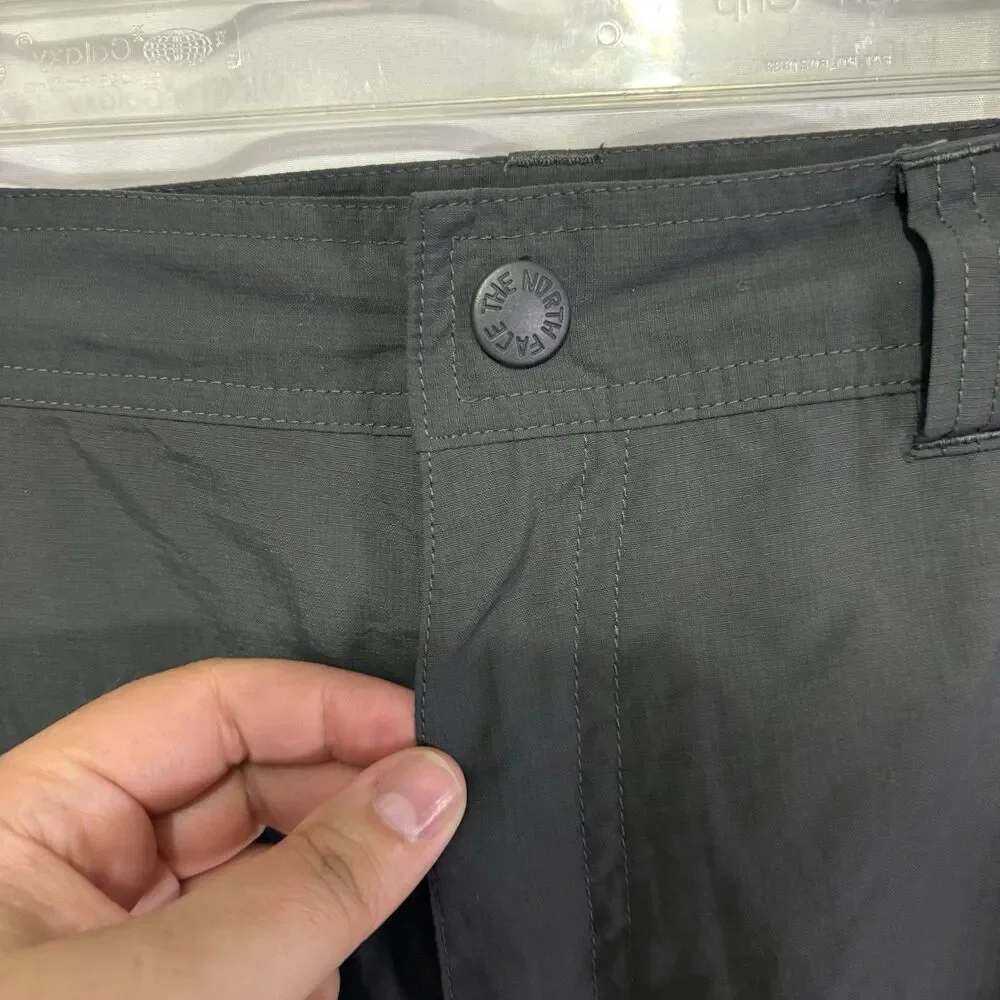The North Face Shorts Mens 36 Black Nylon Hiking Quick Dry Cargo Zip Pocket